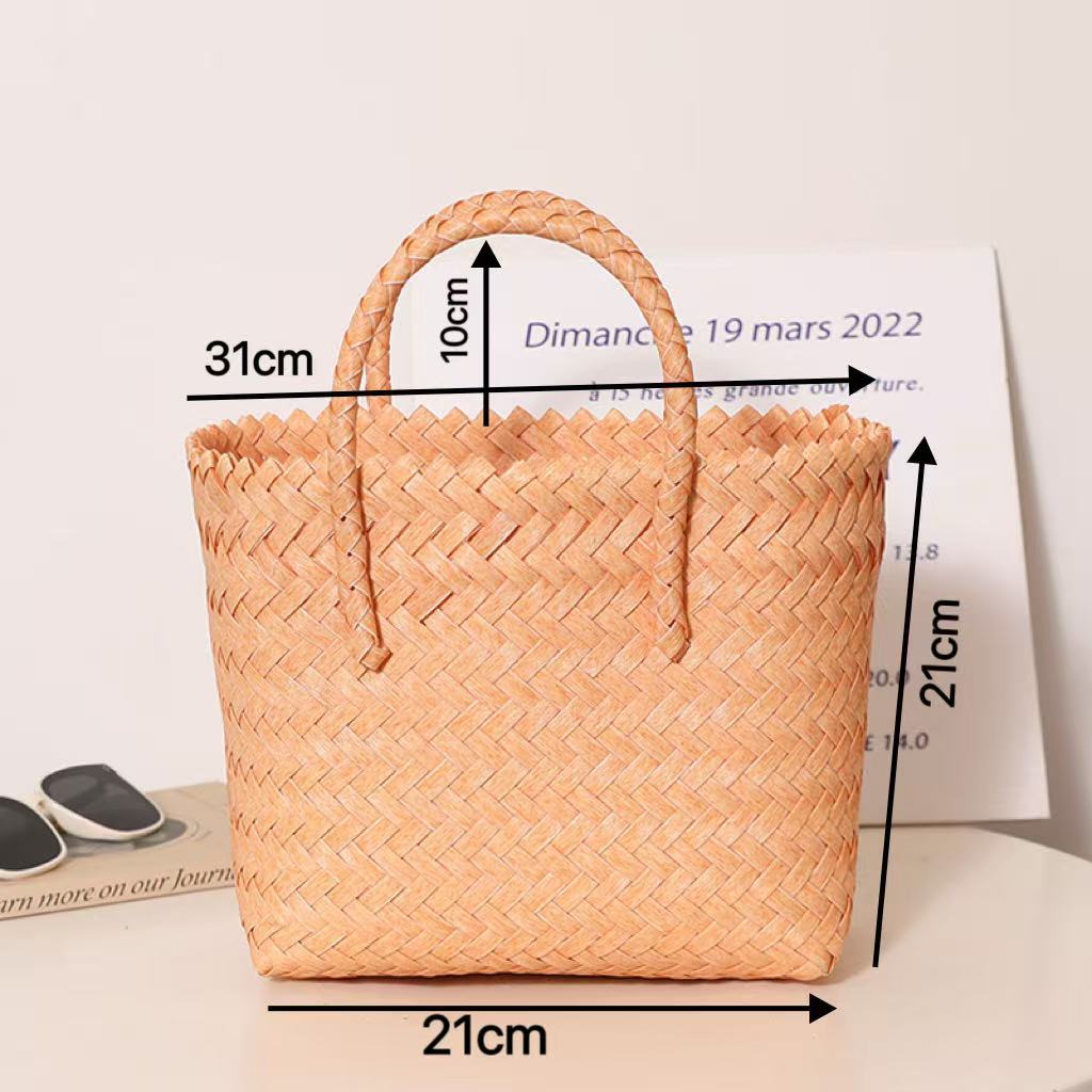Handmade basket bag with stylish braiding pattern Bowlift