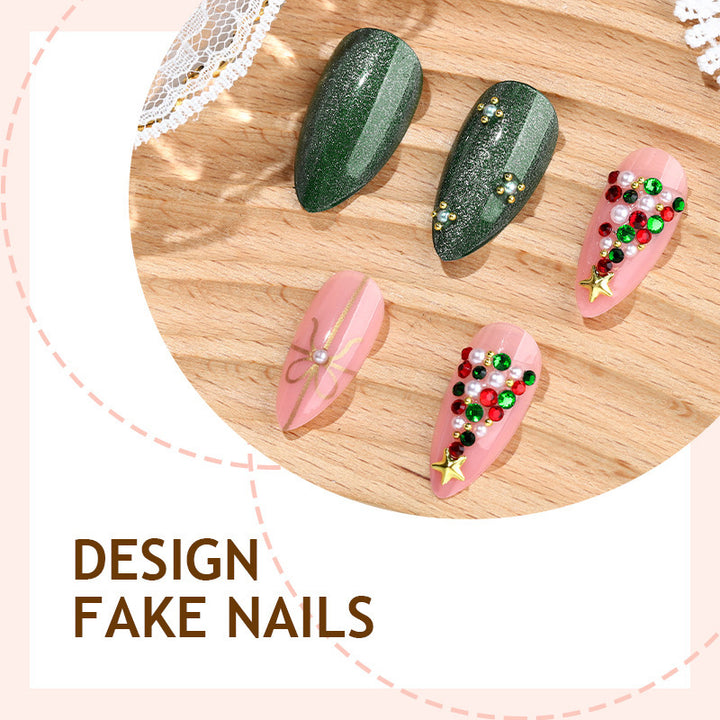 Festive artificial nail set with Christmas motifs and glitter accents Bowlift
