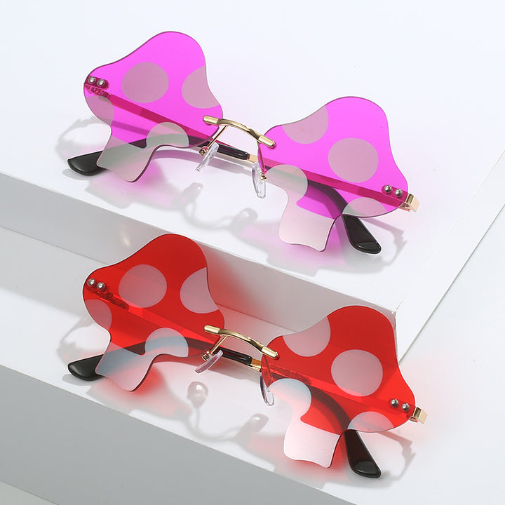 Unique Oversized Polka Dot Frame Sunglasses Bowlift