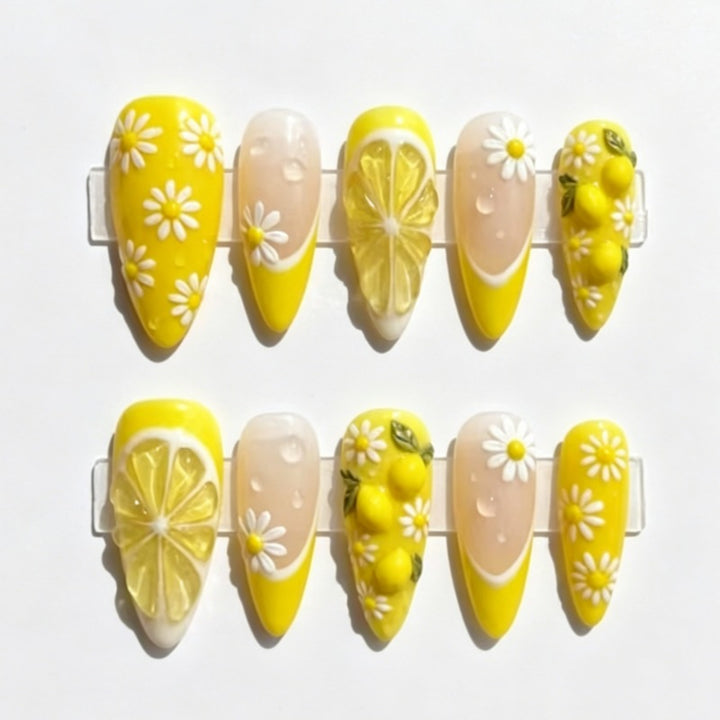 Nature-Themed Artistic Press-On Nail Set Bowlift