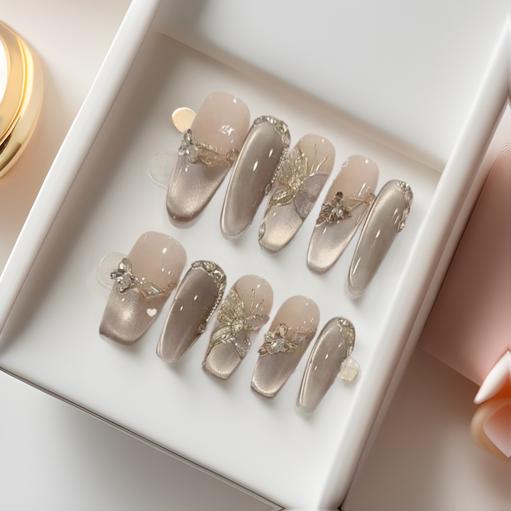 Elegant Decorative Press-On Nails Set Bowlift
