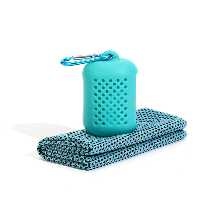 Unisex cooling towel in storage case Bowlift