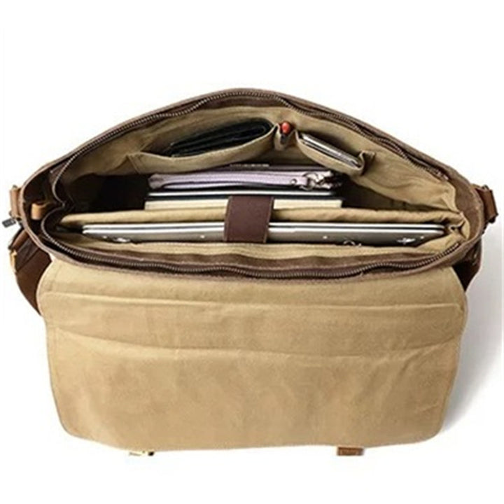 Robust briefcase with vintage design Bowlift