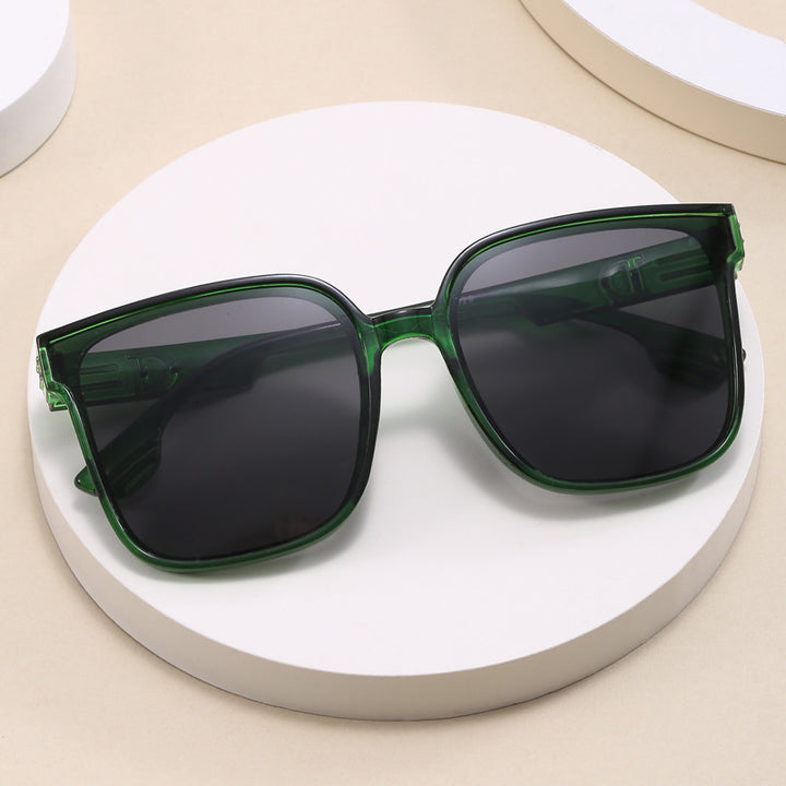 Women stylish square sunglasses with transparent frame Bowlift