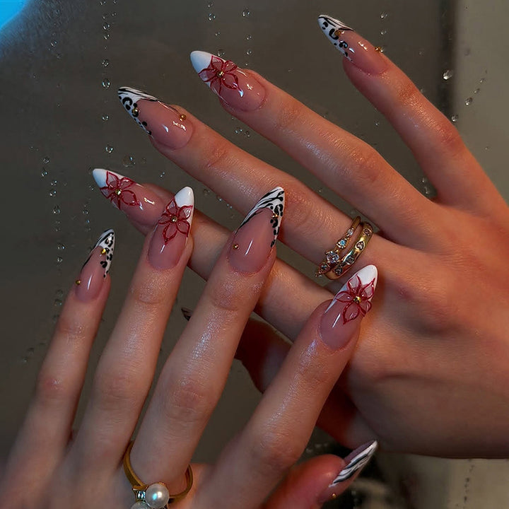 Decorative Press-On Nail Set with Floral and Geometric Accents Bowlift