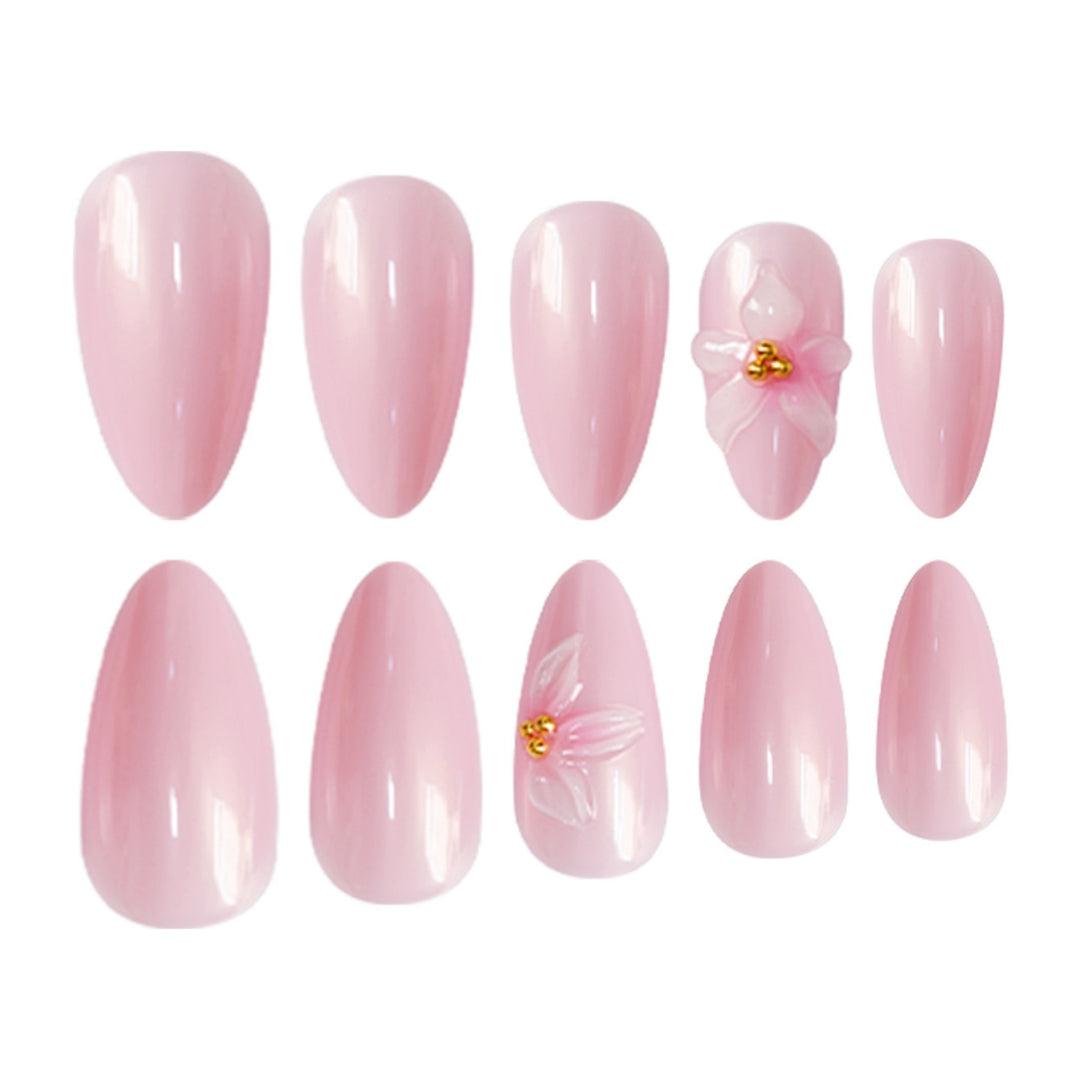 Elegant Floral Nail Art Bowlift