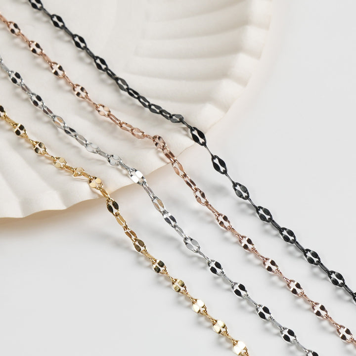 Chic Beaded Eyewear Holder Bowlift