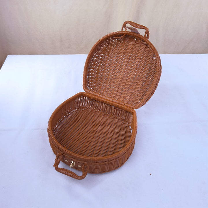 Ladies stylish braided handbag Bowlift