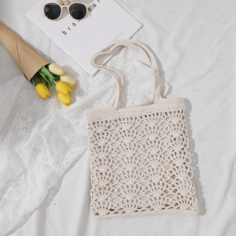 Hand-crocheted shopping bag with airy accents Bowlift