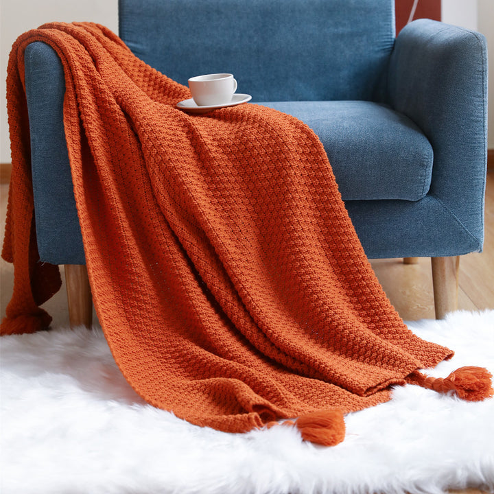 Women’s knitted blanket with decorative tassels Bowlift