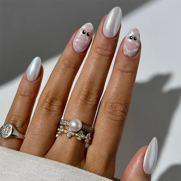 Nail set with creative ballet designs Bowlift