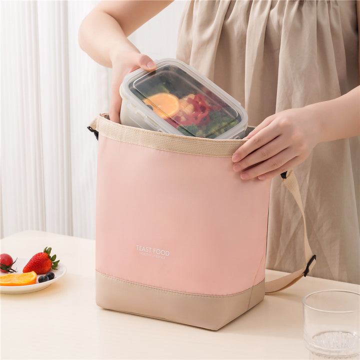 Insulated Lunch Storage Tote