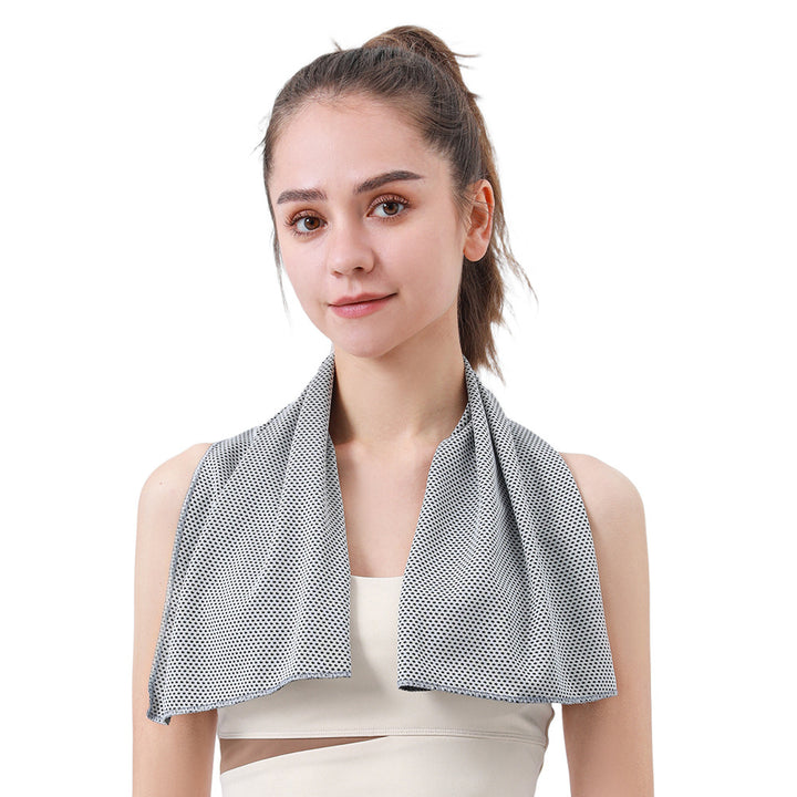 Women's Cooling Sports Towel made of breathable microfiber fabric Bowlift