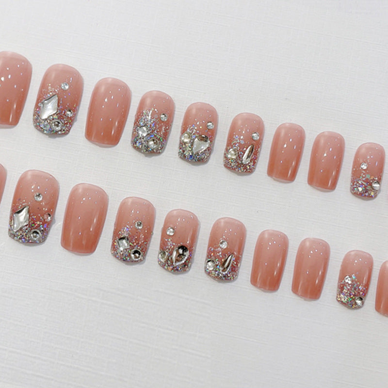 Artificial nails with elegant rhinestone accents Bowlift