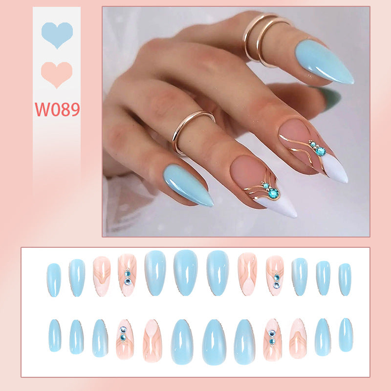 Elegant artificial nails in a modern design with glitter accents Bowlift