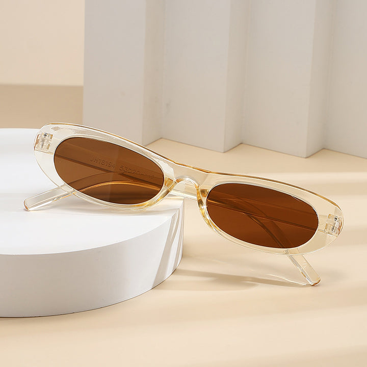 Ladies' fashionable sunglasses in elegant cat-eye style Bowlift