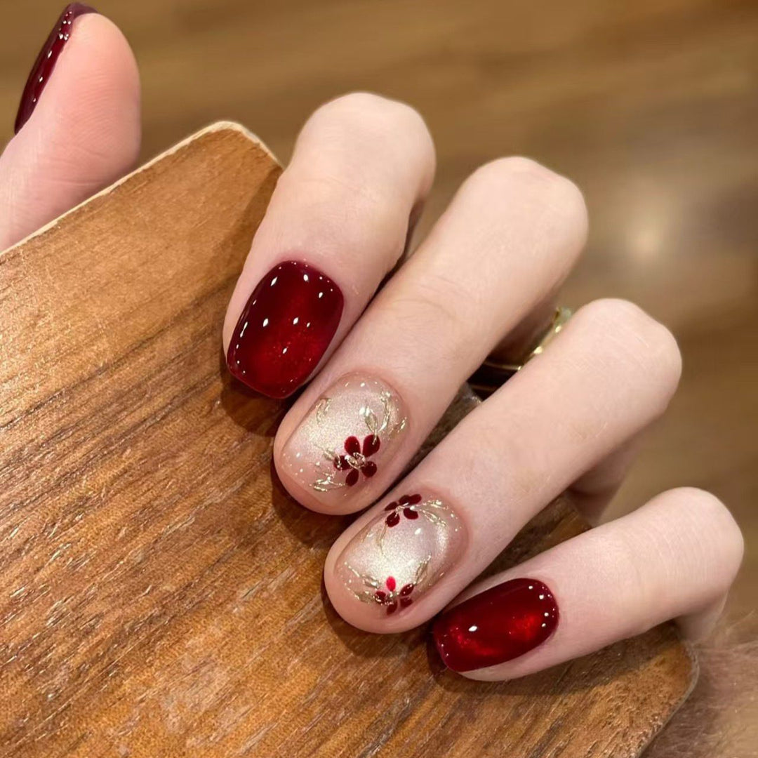 Artificial nails with luxurious floral embellishments Bowlift