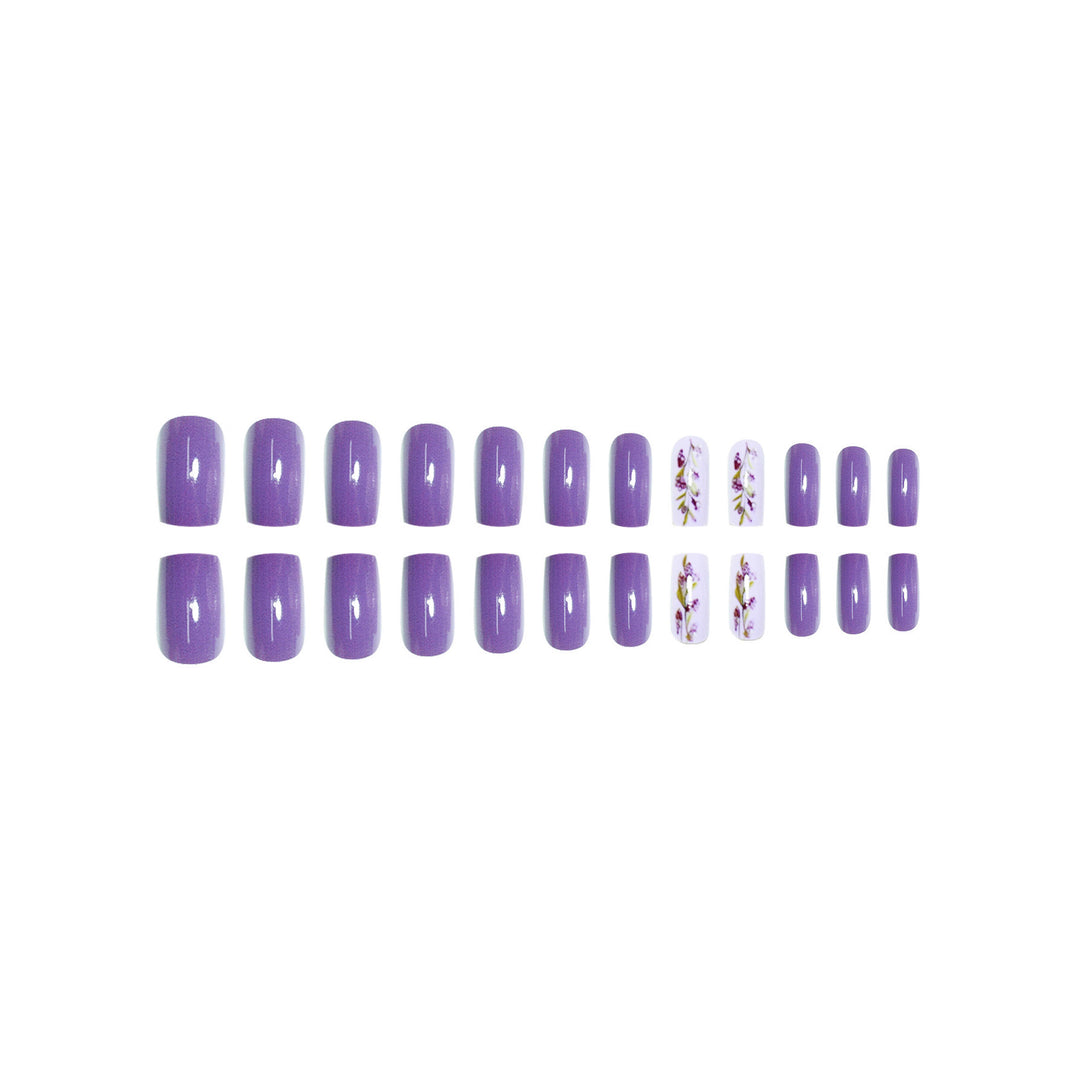 Floral Nail Art Press-On Extensions Bowlift
