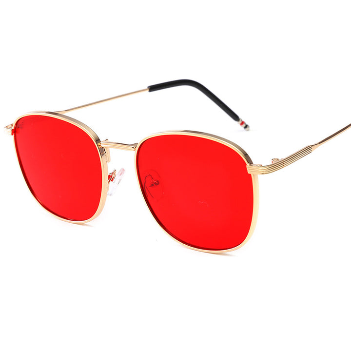 Ladies stylish oversized sunglasses with glamorous metal frame Bowlift
