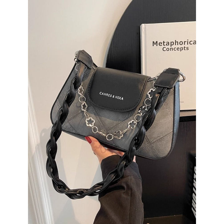 Fashion Statement Handbag Bowlift