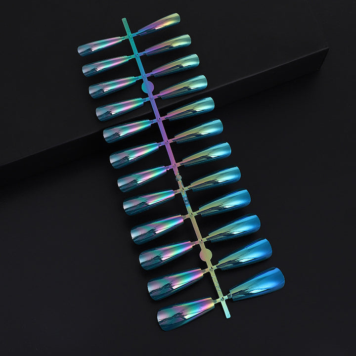Artifical nails in modern holographic design Bowlift