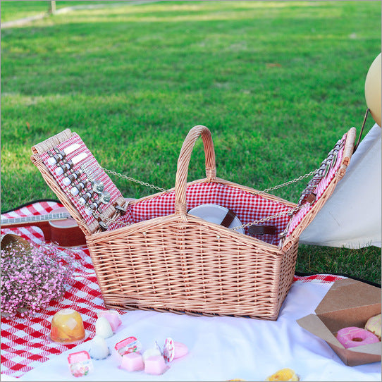 Women's picnic basket with integrated cutlery set and cooling compartment Bowlift