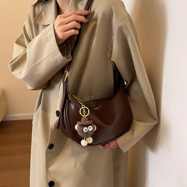 Sleek Crossbody Handbag Bowlift