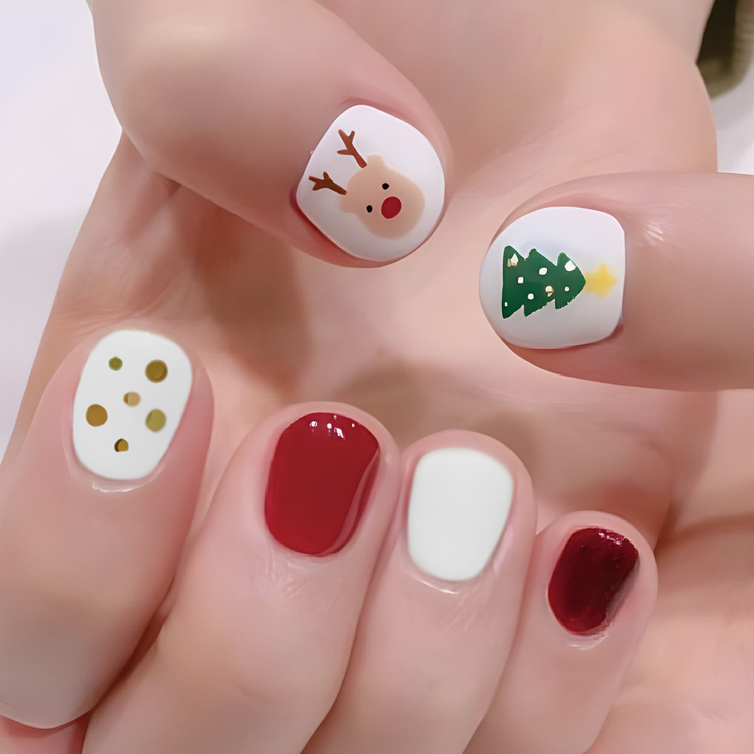 Holiday-Themed Press-On Nail Set Bowlift