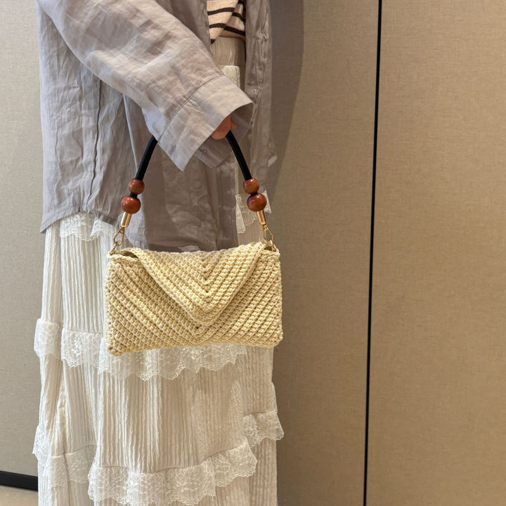 Elegant Woven Shoulder Bag Bowlift