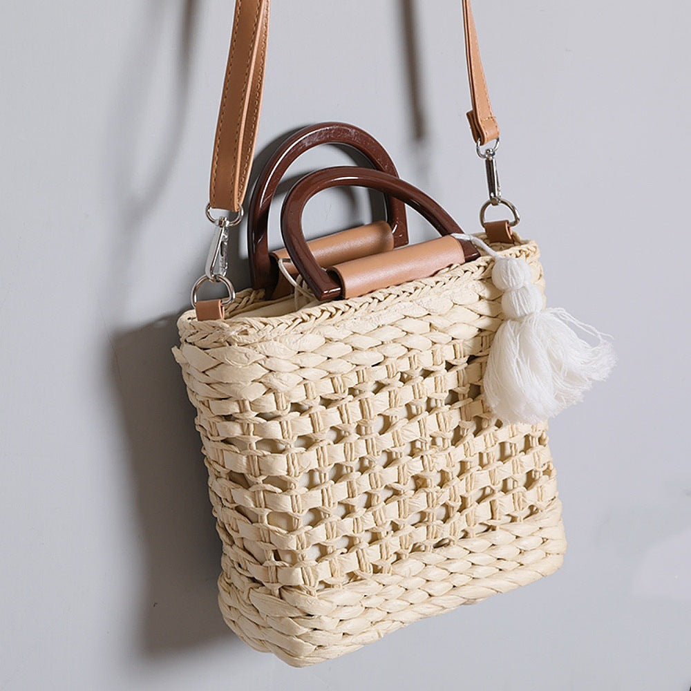 Handbag with Removable Shoulder Strap and Faux Leather Elements Bowlift