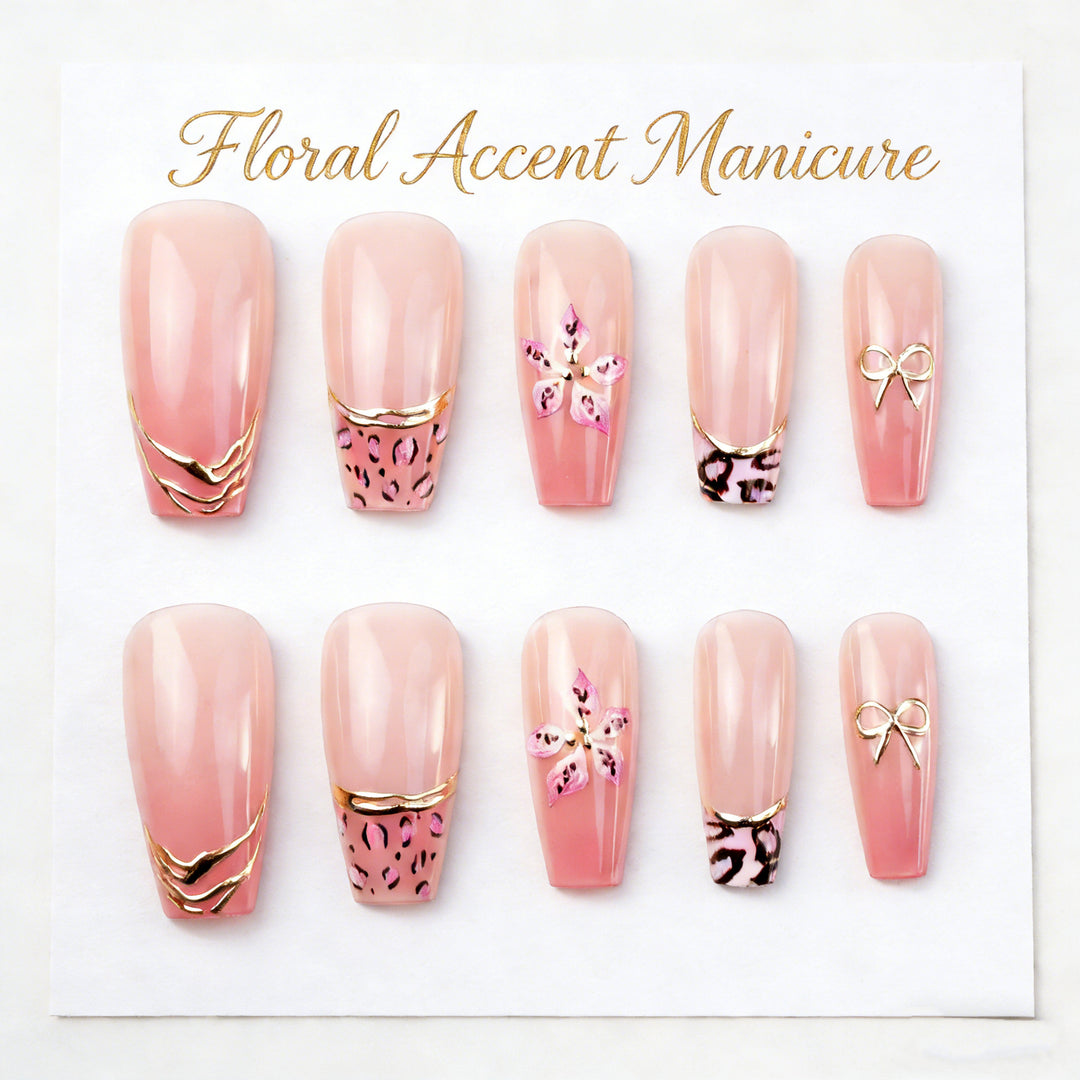 Artificial nails with floral accents Bowlift
