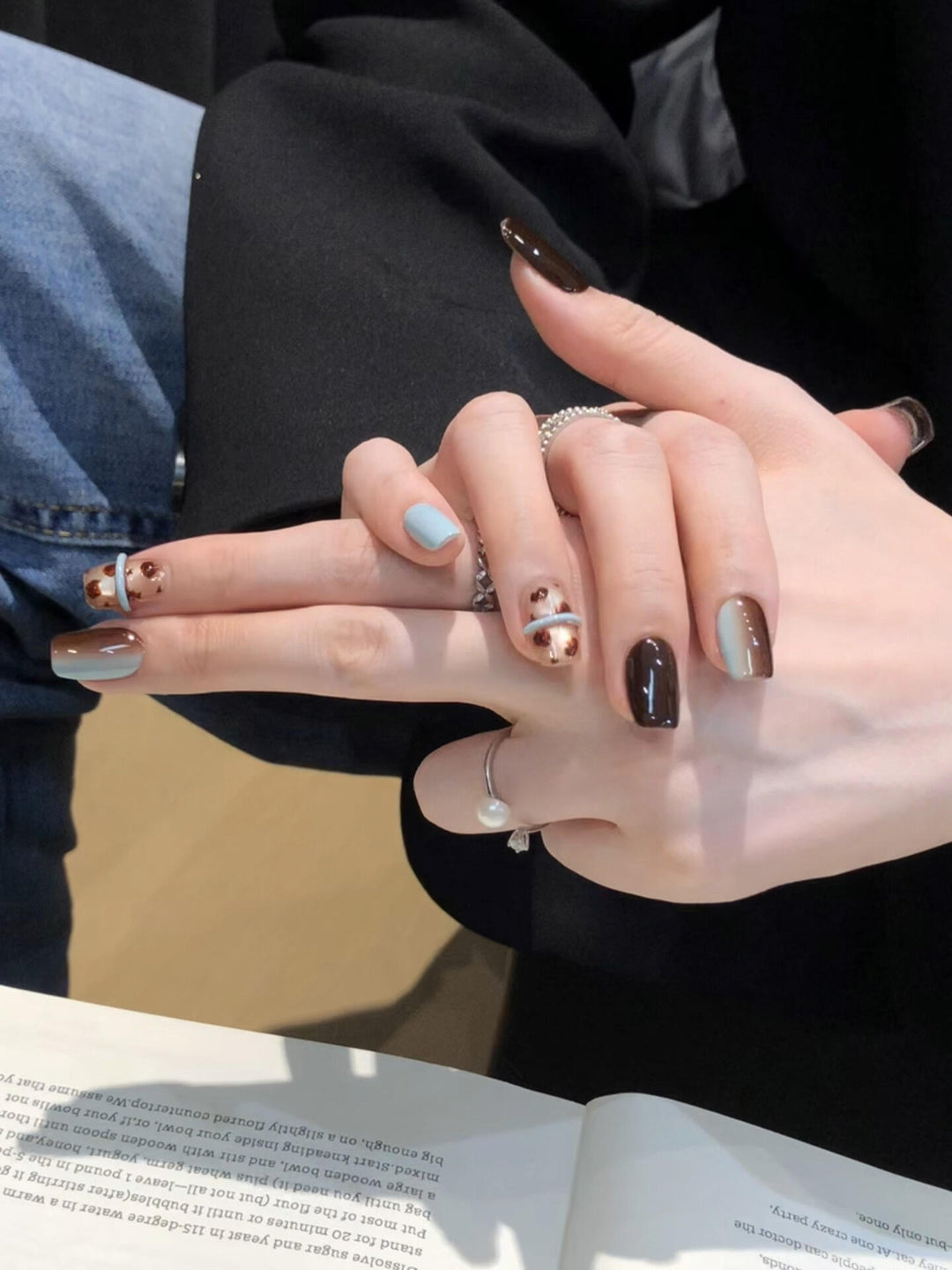 Creative Nail Tips with Elegant Design Bowlift