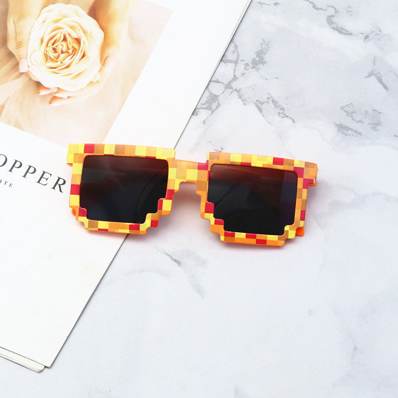 Fashion Forward Geometric Sunglasses Bowlift