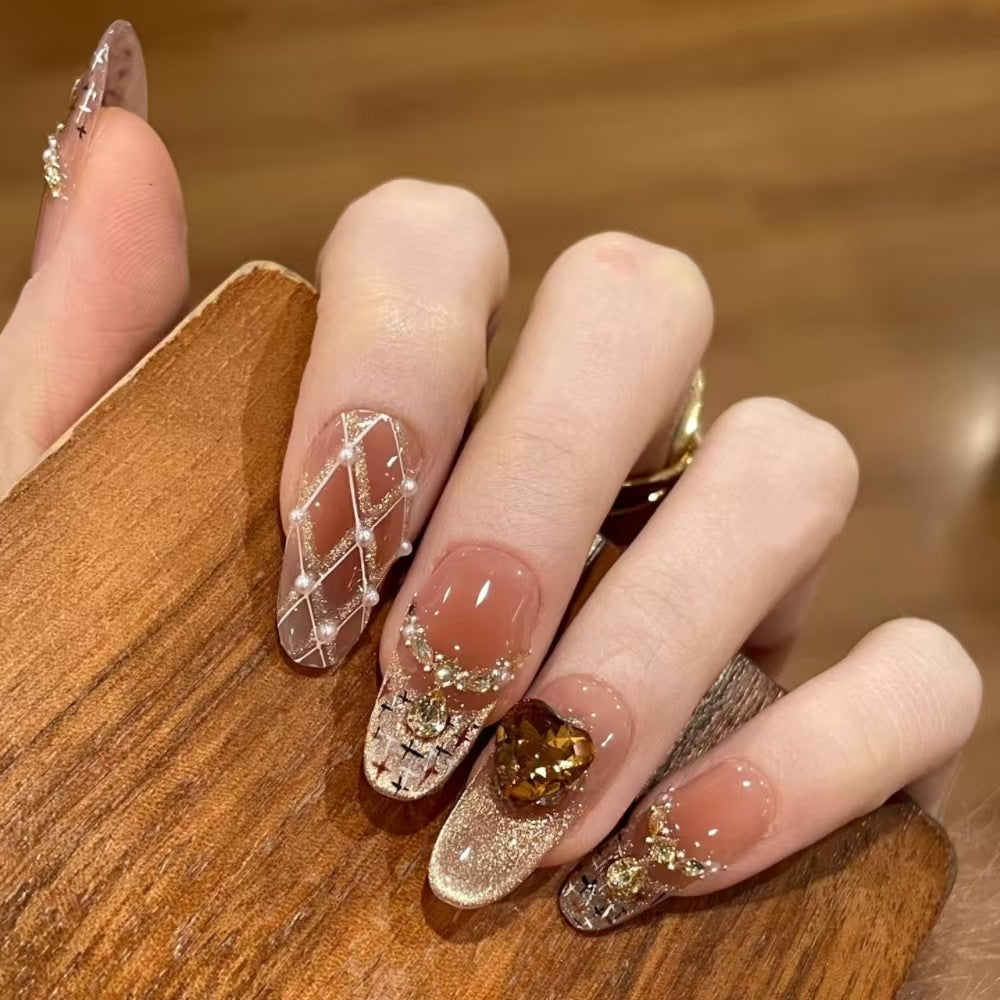 Decorative Press-On Nail Set with Gemstone Accents Bowlift
