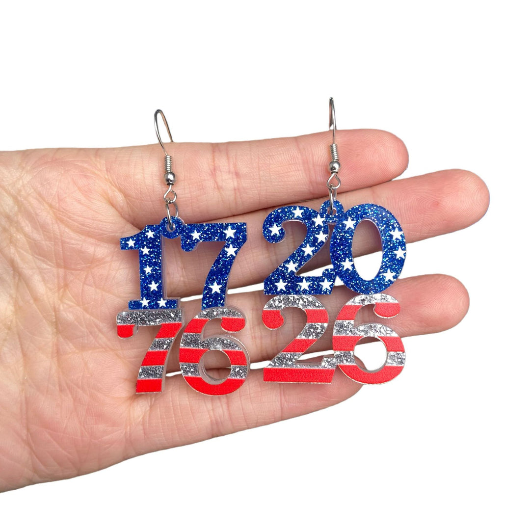 Women's dangling number earrings made of acrylic with glitter and star design and fish hook Bowlift