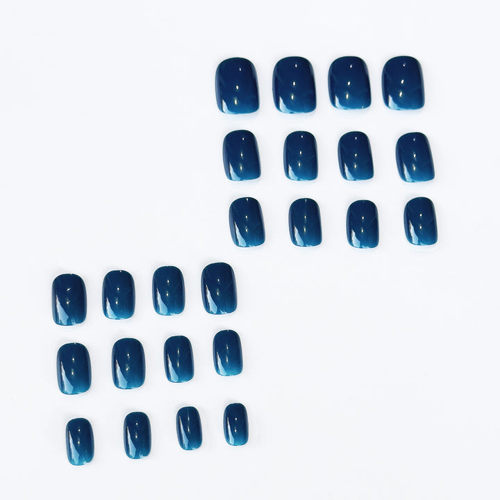 Glossy Nail Art Extensions Bowlift