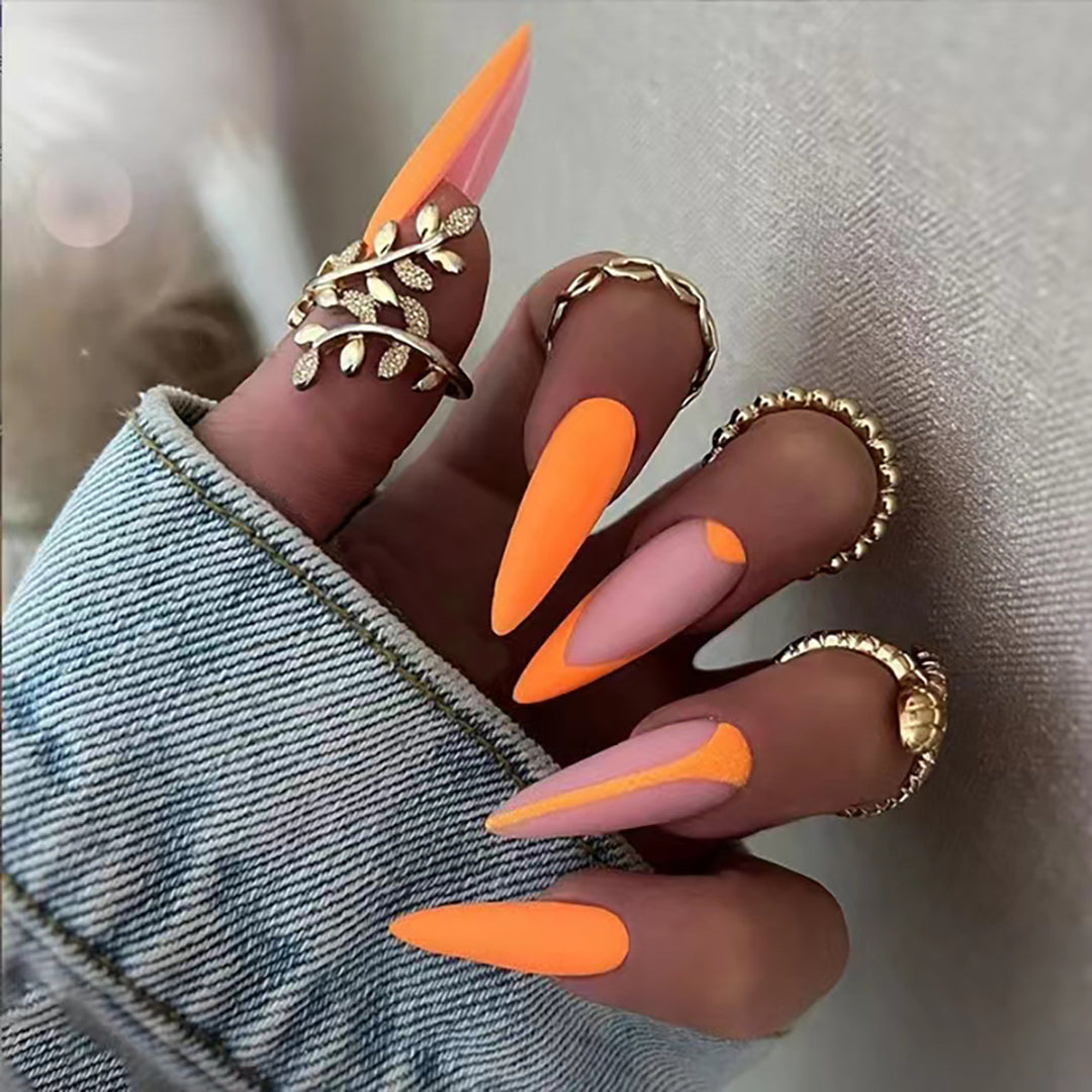 Stiletto Nail Art Design Bowlift