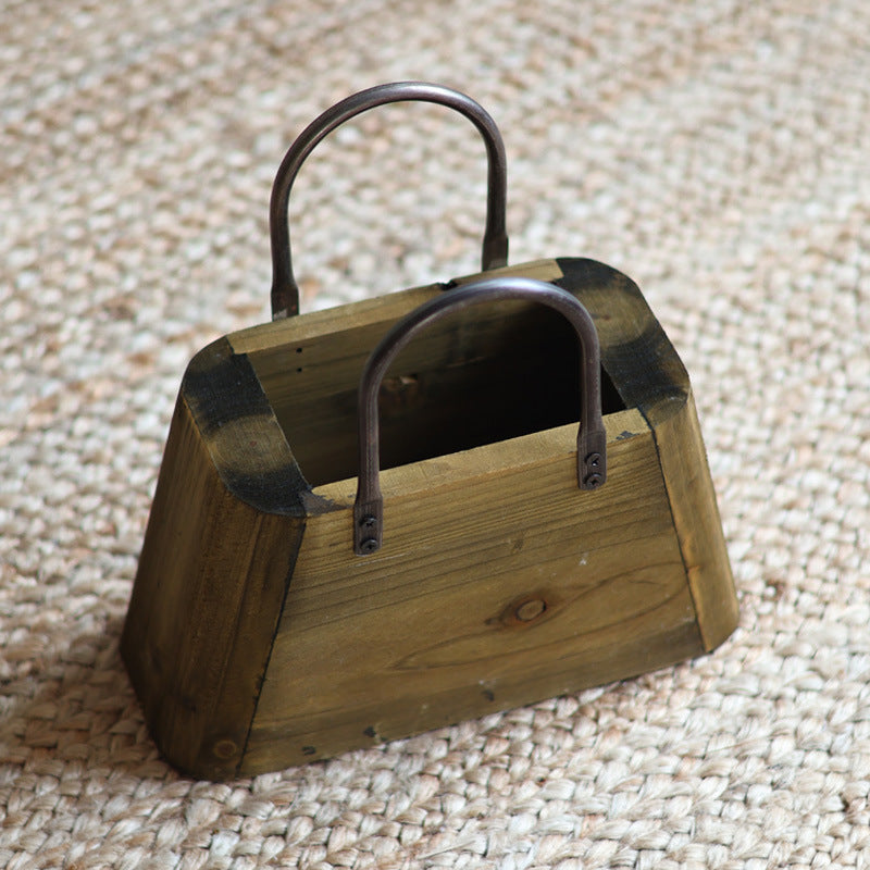Handcrafted wooden basket with metal handles Bowlift