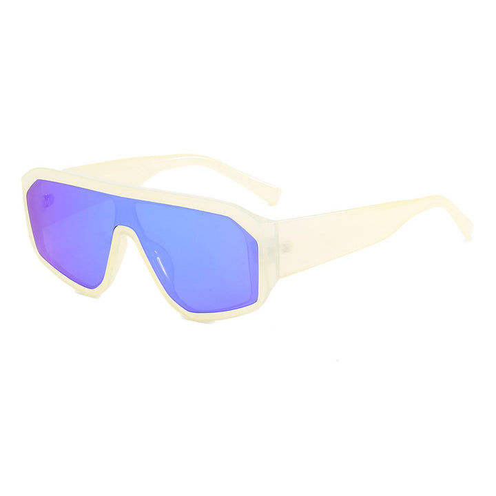 Women Fashionable Oversized Sunglasses in Futuristic Design Bowlift