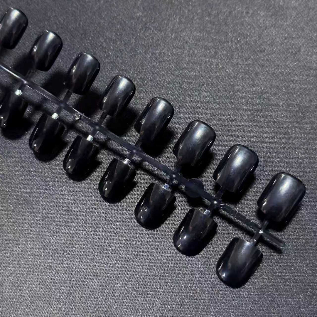 Elegant Press-On Nail Extensions Bowlift