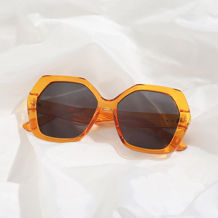 Women's geometric sunglasses with eye-catching design Bowlift