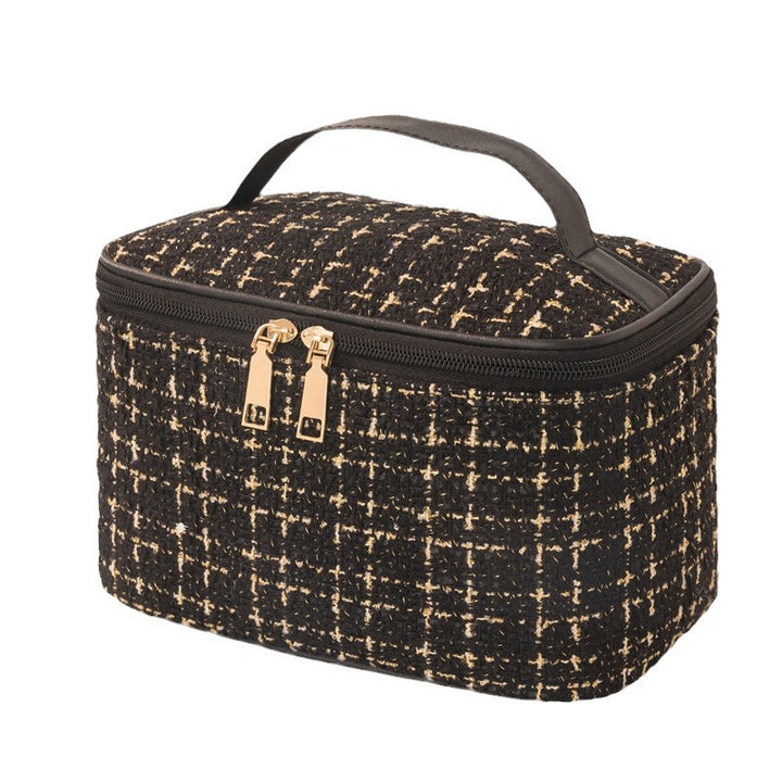Stylish Quilted Cosmetic Case Bowlift