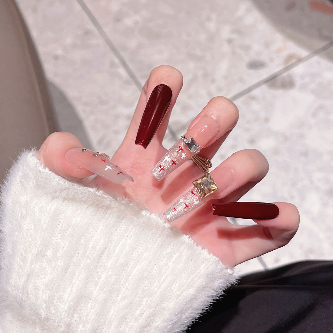 Stylish Stiletto Press-On Nail Extensions Bowlift