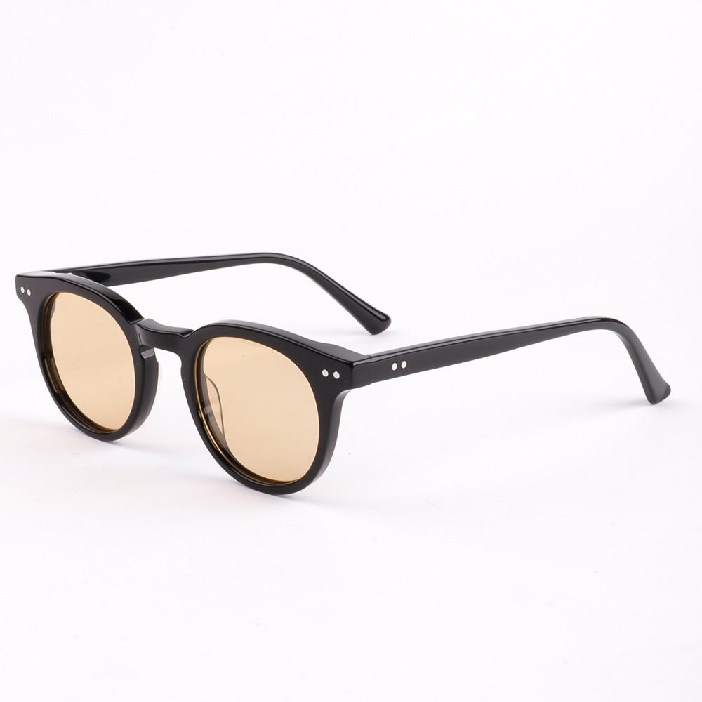 Women's sunglasses in elegant retro style with polarized lenses Bowlift