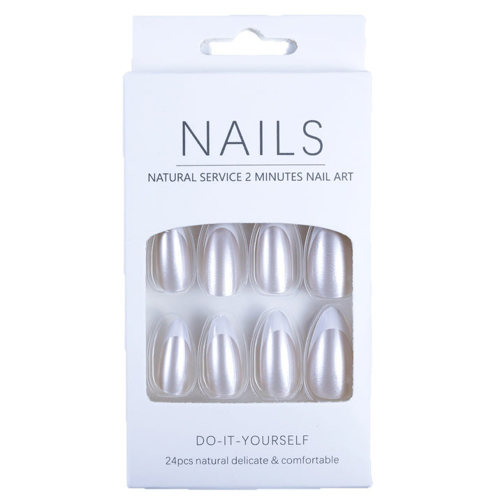 Artificial nails in elegant French tip design Bowlift