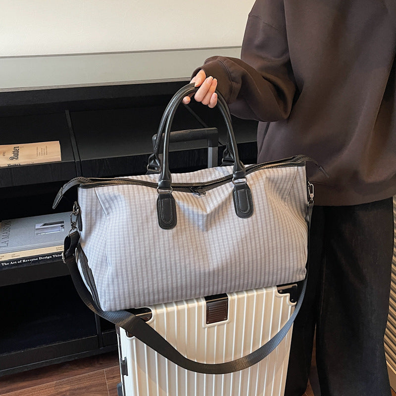 Sporty Travel Bag With Stylish Checkered Pattern Bowlift