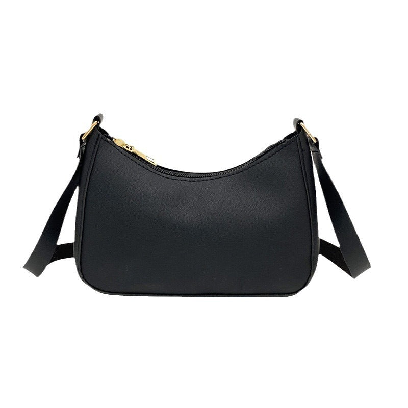 Elegant Handbag in Curved Design Bowlift