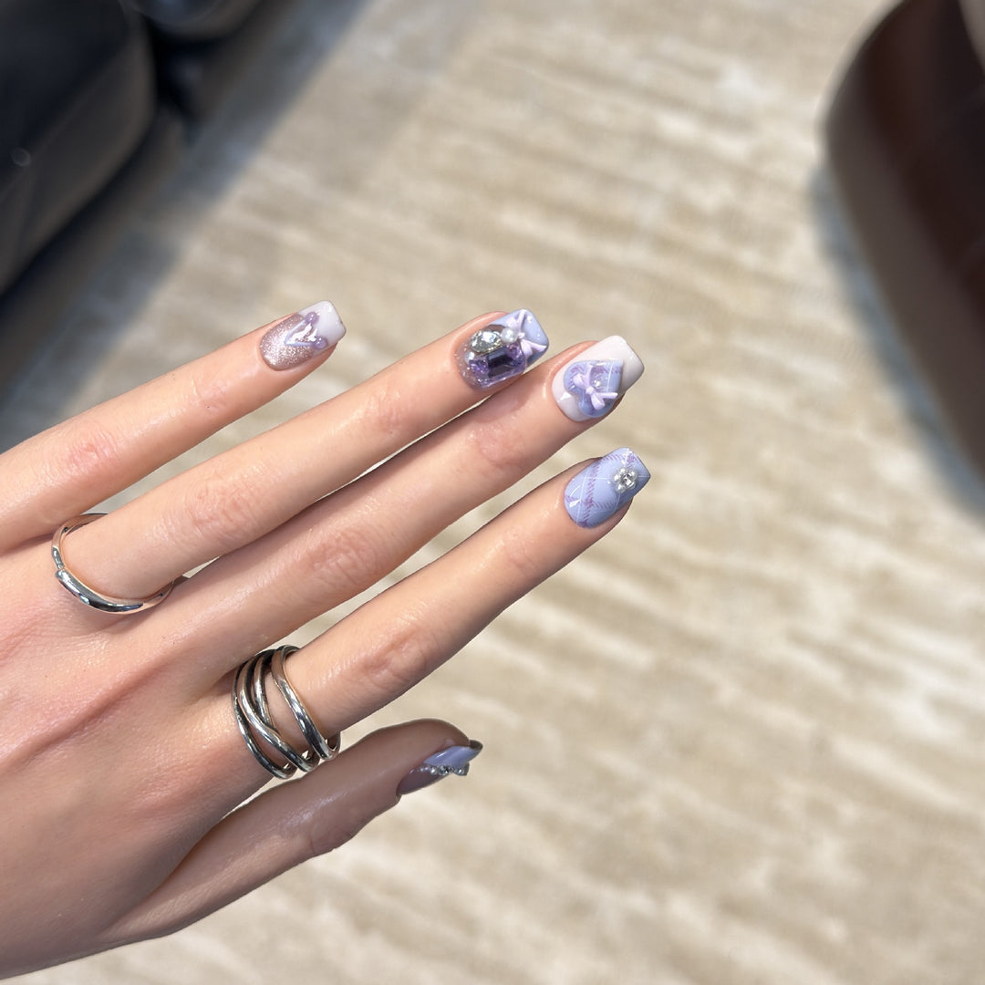 Decorative Luxury Press-On Nail Set with Elegant Bow and Gemstone Accents Bowlift