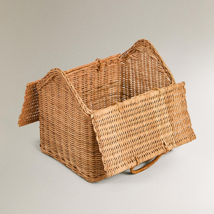 Playful storage basket in house design Bowlift