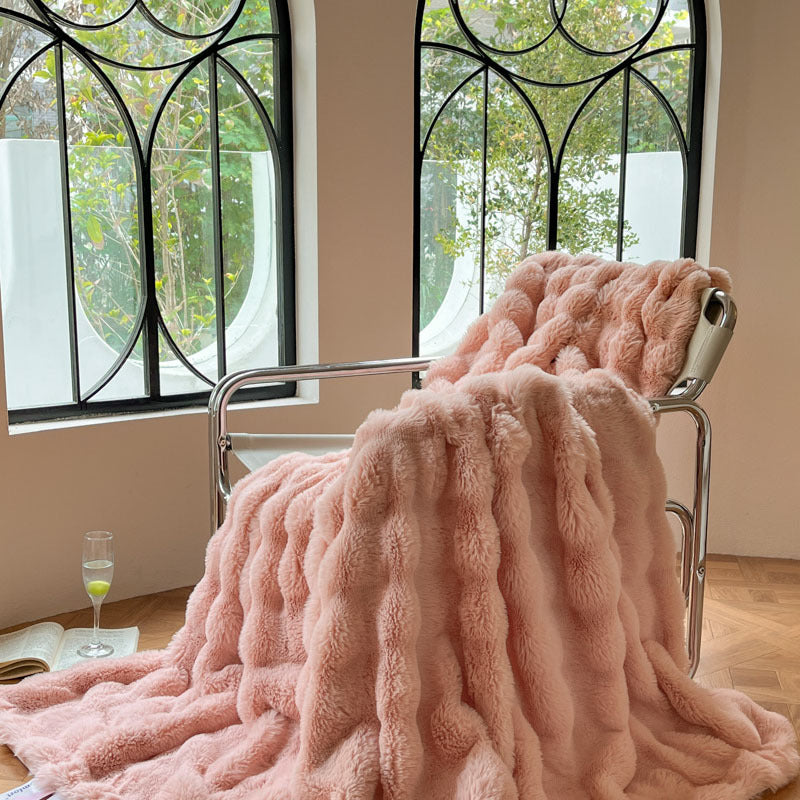 Ladies Snuggle Blanket Bowlift